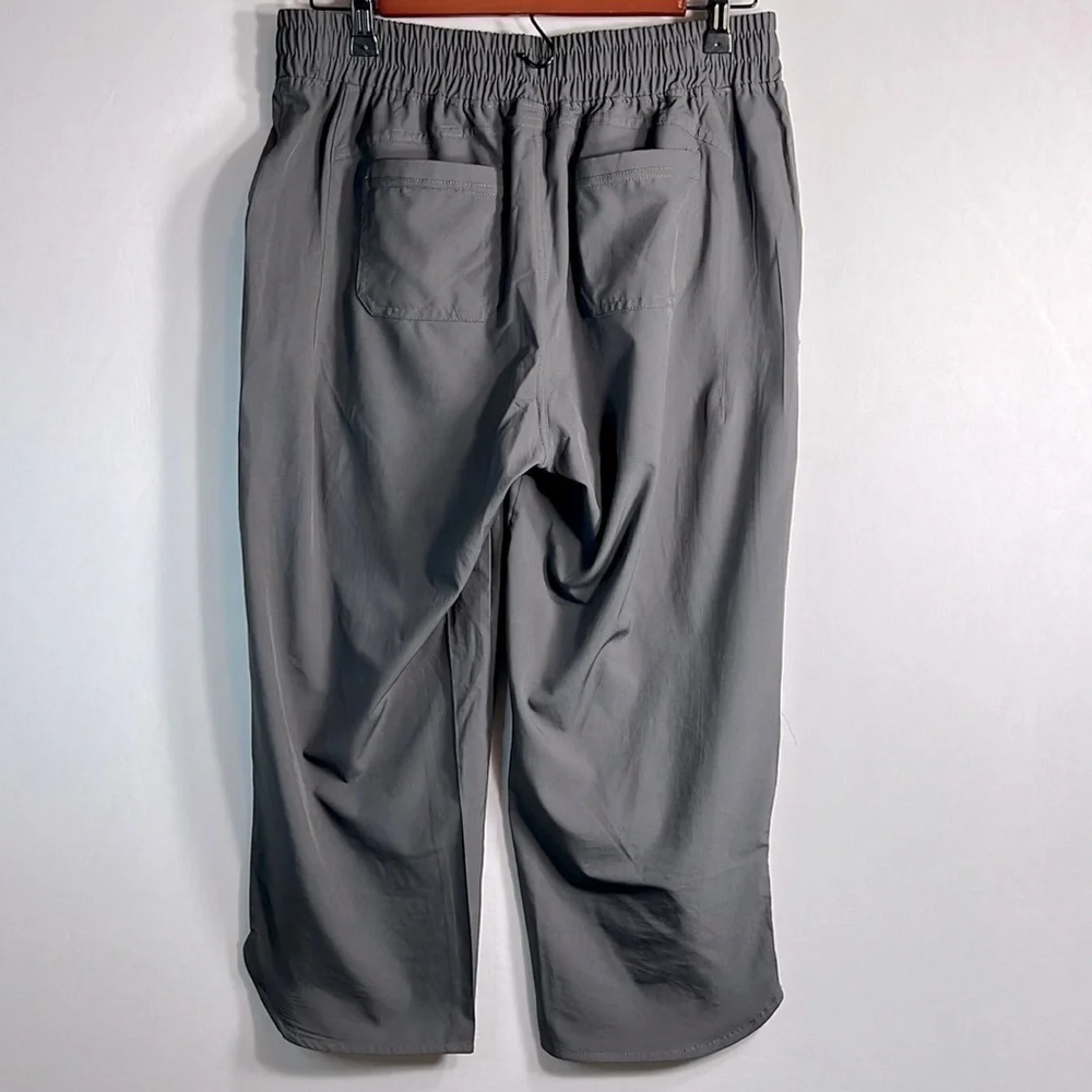 Marika Hana Stretch Woven Pocket Capri Pant size S - Picture 6 of 9